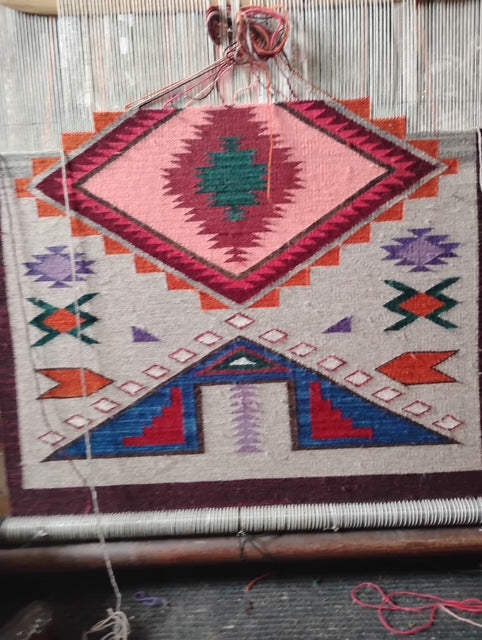 Crystal : Navajo Rug : Geraldine Phillips : Looming Attractions