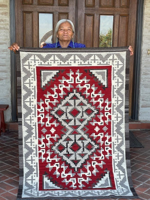 Ganado Navajo Rug : Elsie Bia : Churro 1762 : 41" x 60" (3'5" x 5")