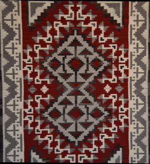 Ganado Navajo Rug : Elsie Bia : Churro 1762 : 41" x 60" (3'5" x 5")